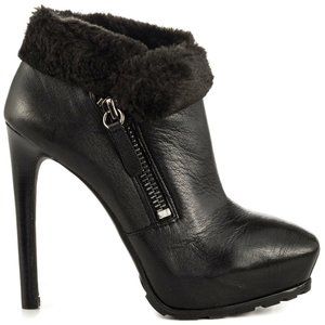 GUESS BOOTS SIZE 10 BLACK